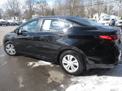 Used 2024 Nissan Versa S w/ Trunk Package FWD image 11
