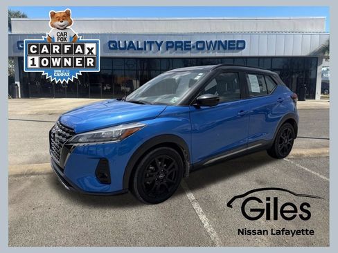 Used 2023 Nissan Kicks SR w/ SR Premium Package FWD image 1