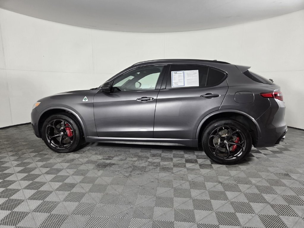 Used 2022 Alfa Romeo Stelvio Quadrifoglio w/ Active Assist Plus Package AWD/4WD image 8