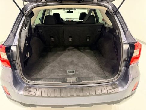 Used 2016 Subaru Outback 2.5i Premium image 25