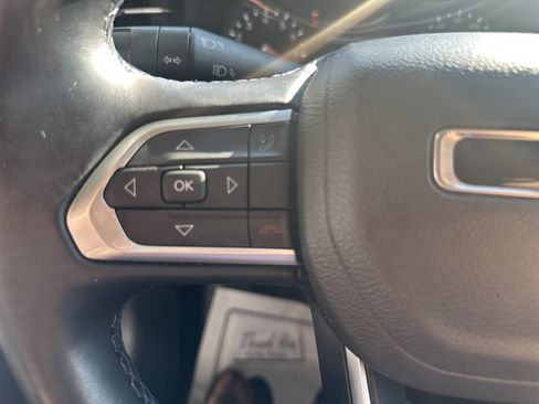 Used 2022 Jeep Compass Latitude w/ Convenience Group AWD/4WD image 18