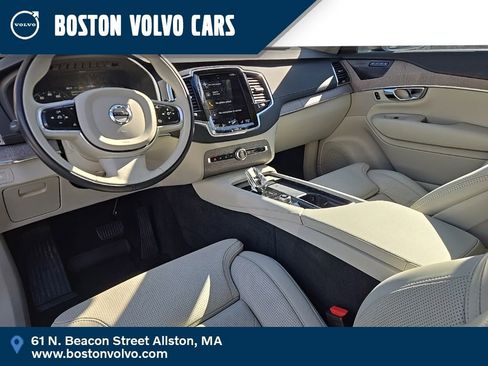 Used 2022 Volvo XC90 T8 Inscription image 16