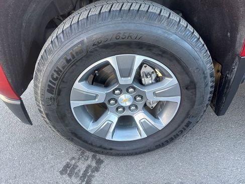 Used 2015 Chevrolet Colorado Z71 image 11