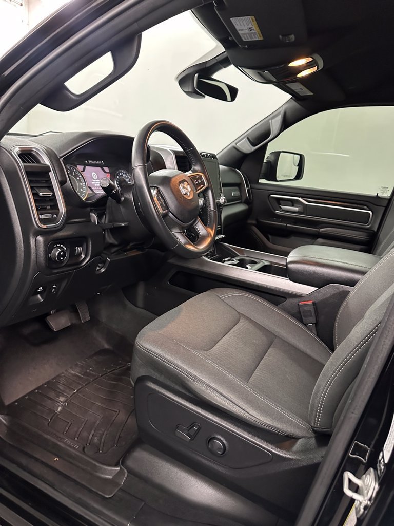 Used 2024 RAM 1500 Big Horn AWD/4WD image 10