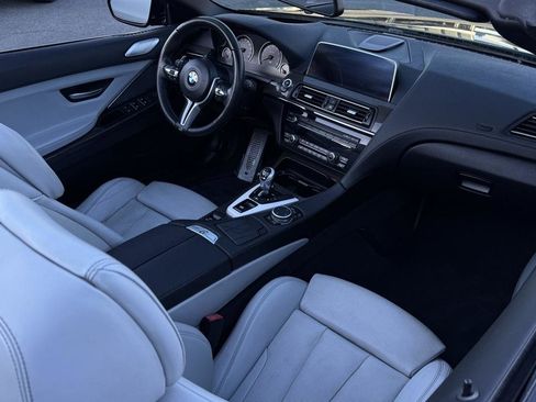 Used 2016 BMW M6 Convertible RWD image 32