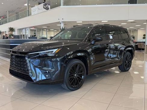 New 2026 Lexus TX 550h AWD Plug-In Hybrid image 9