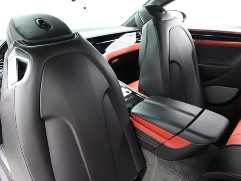 Used 2020 Bentley Continental GT AWD/4WD image 47