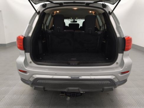 Used 2018 Nissan Pathfinder SV AWD/4WD image 29