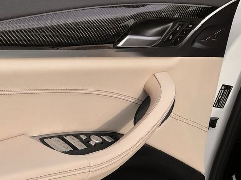 Used 2024 BMW X4 M40i image 21