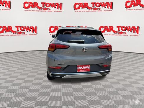 Used 2022 Buick Encore GX Essence w/ Experience Buick Package FWD image 7