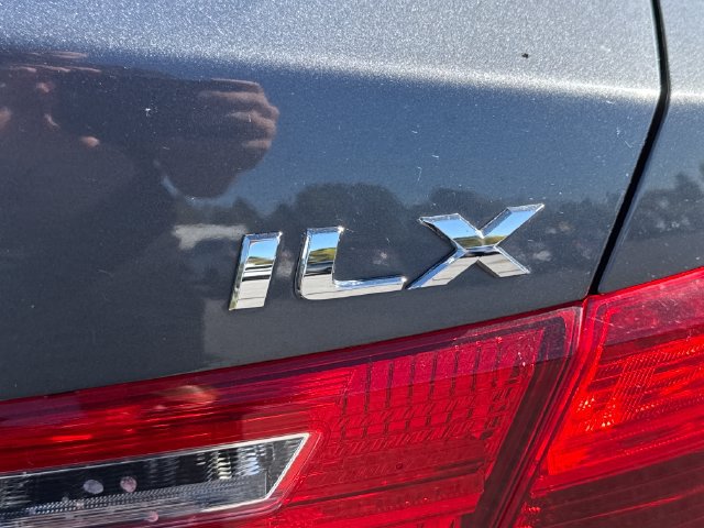 Used 2013 Acura ILX w/ Premium Package FWD image 15