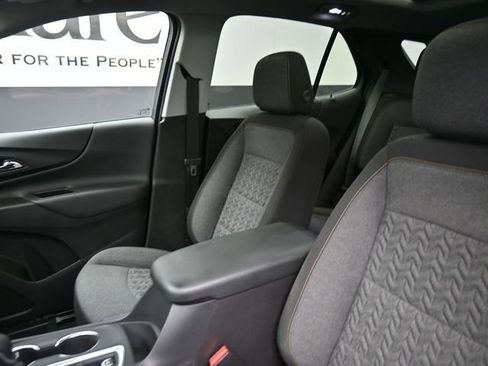 Used 2024 Chevrolet Equinox LT image 16