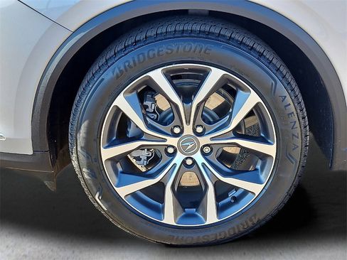 Used 2023 Acura MDX Technology image 9