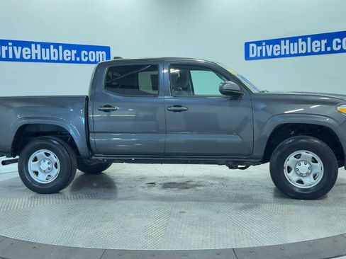 Used 2022 Toyota Tacoma SR image 2