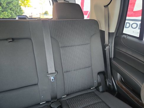 Used 2019 Chevrolet Tahoe LS AWD/4WD image 14