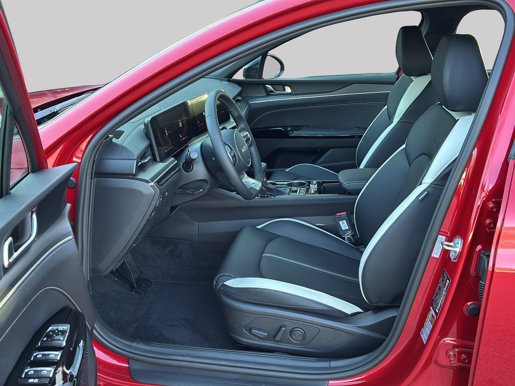 New 2026 Kia K5 GT-Line image 13