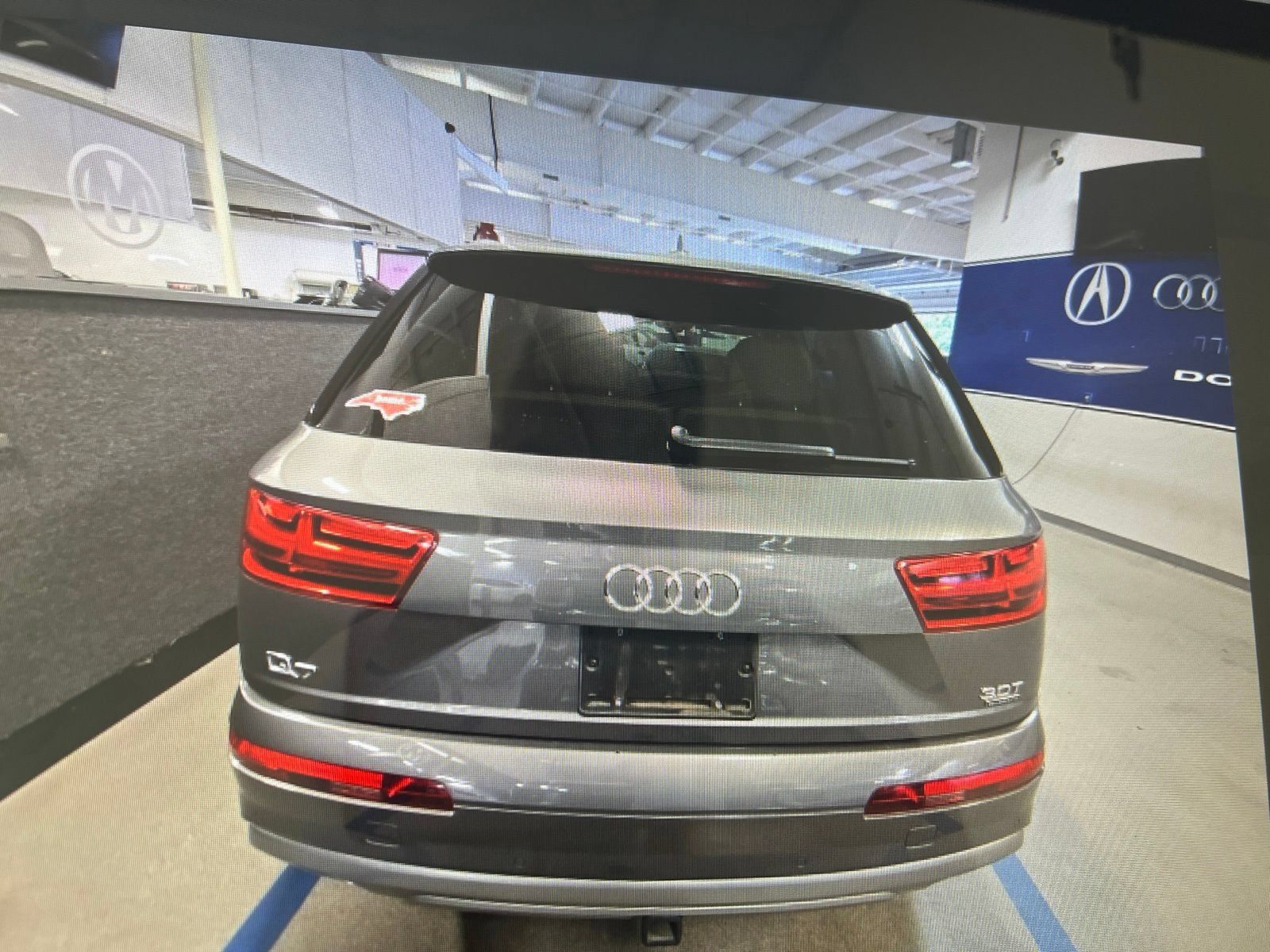 Used 2018 Audi Q7 3.0T Prestige w/ Prestige Package AWD/4WD image 14