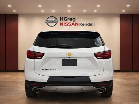 Used 2025 Chevrolet Blazer LT AWD/4WD image 5