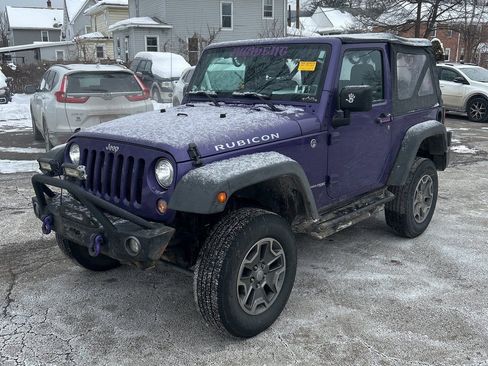 Used 2018 Jeep Wrangler Rubicon w/ Power Convenience Group image 2