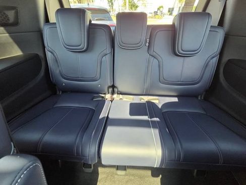 New 2026 INFINITI QX80 4WD image 14