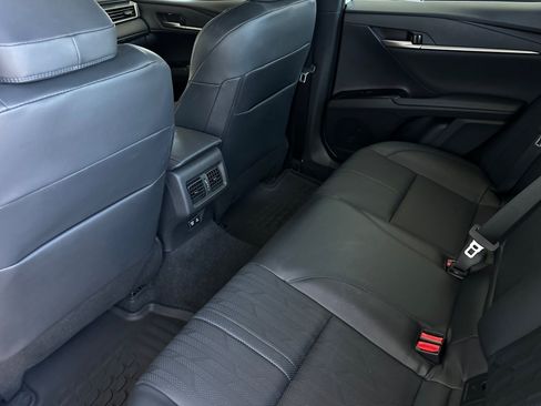 Used 2025 Toyota Camry XSE FWD image 26