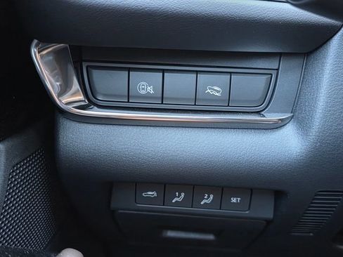 Used 2025 MAZDA CX-30 AWD 2.5 S w/ Premium Package image 24