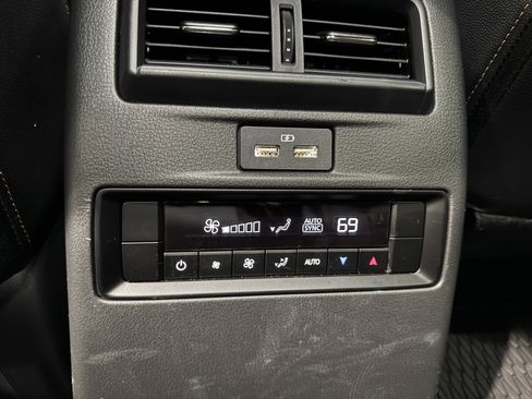 Used 2025 MAZDA CX-90 3.3 Turbo w/ Select Package image 33