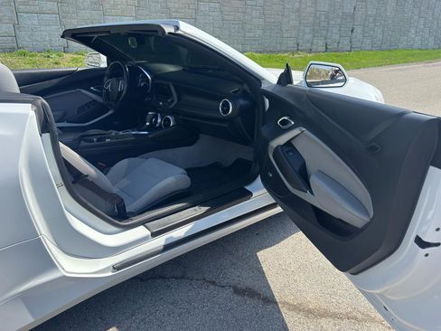 Used 2017 Chevrolet Camaro LT w/ RS Package image 29