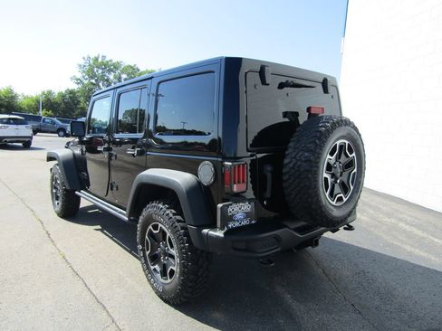 Used 2016 Jeep Wrangler Unlimited Rubicon AWD/4WD image 5