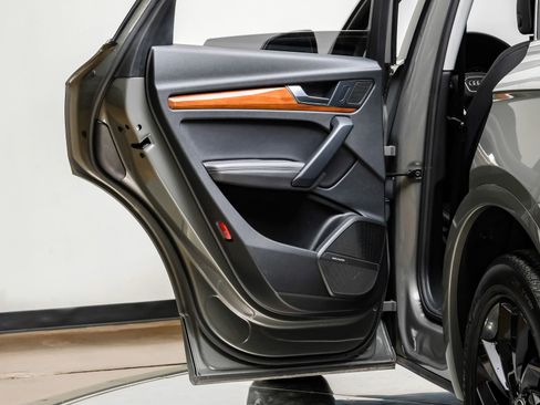 Used 2023 Audi Q5 2.0T Premium Plus w/ Premium Plus Package image 49