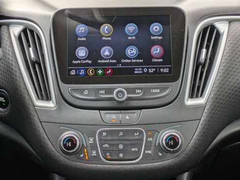 Used 2023 Chevrolet Malibu LT image 23