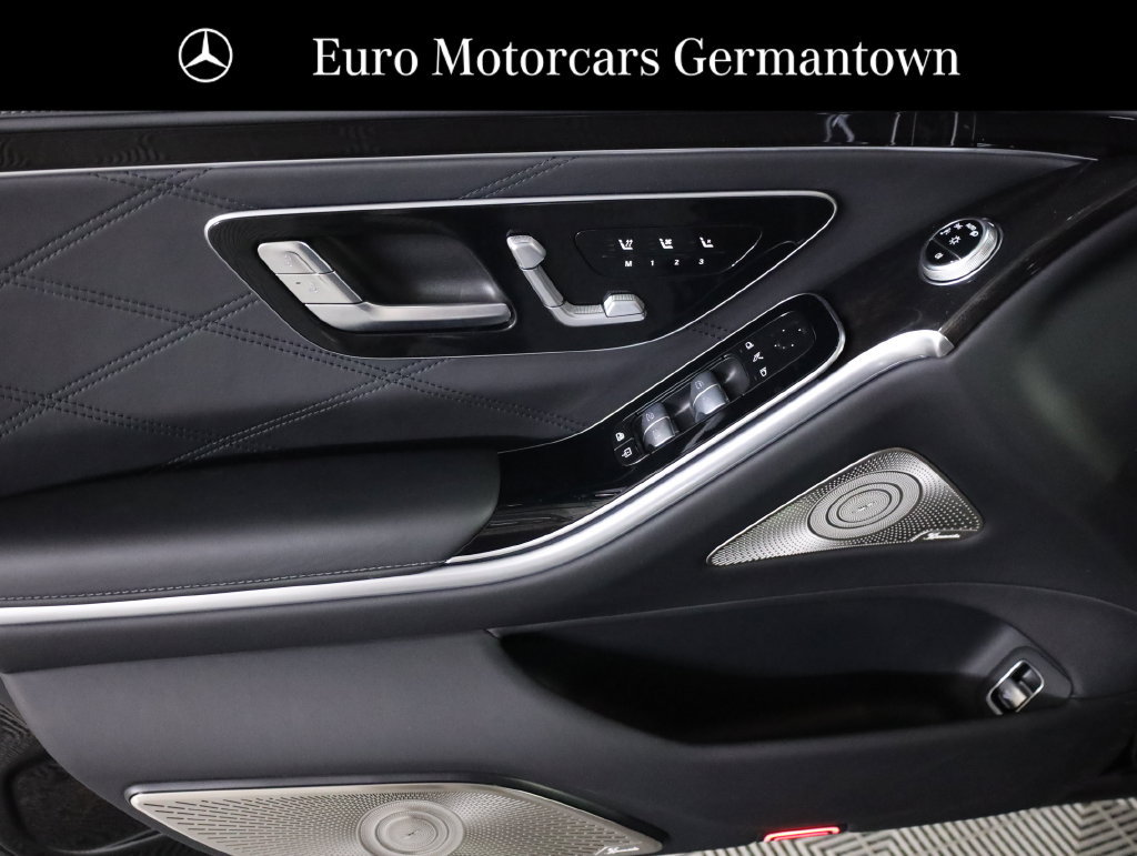Used 2026 Mercedes-Benz Maybach S 580 4MATIC image 9