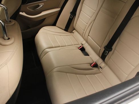 Used 2015 Mercedes-Benz C 300 4MATIC Sedan image 19