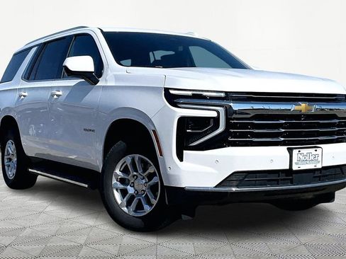 Used 2025 Chevrolet Tahoe LT image 12
