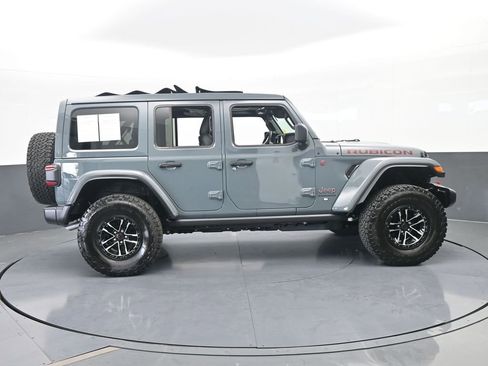 Used 2026 Jeep Wrangler Unlimited Rubicon w/ Xtreme 35 Tire Package image 7