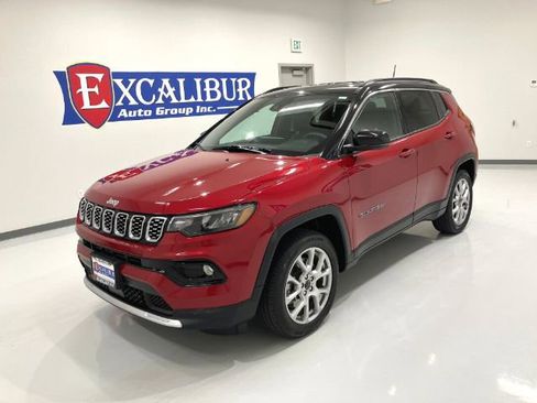 Used 2025 Jeep Compass Limited AWD/4WD image 49