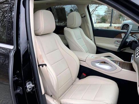 Used 2024 Mercedes-Benz GLE 350 4MATIC image 8