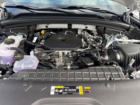 New 2026 Jeep Grand Cherokee Limited AWD/4WD image 16