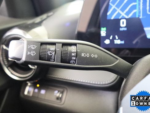 Used 2025 Chevrolet Equinox LT FWD image 30