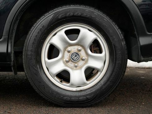 Used 2015 Honda CR-V LX image 15