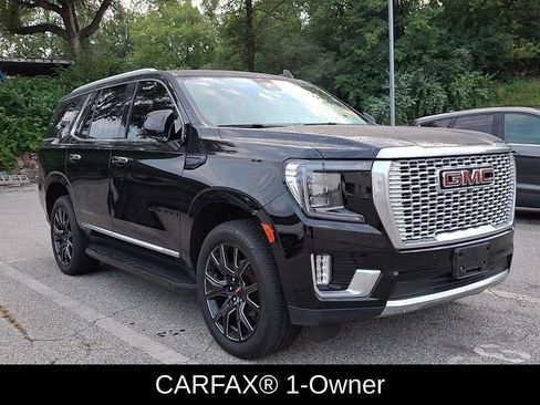 Used 2024 GMC Yukon Denali AWD/4WD image 2
