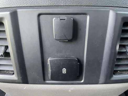 Used 2019 Ford F150 XL w/ Equipment Group 101A Mid AWD/4WD image 11