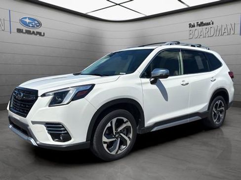 Used 2022 Subaru Forester Touring AWD/4WD image 10
