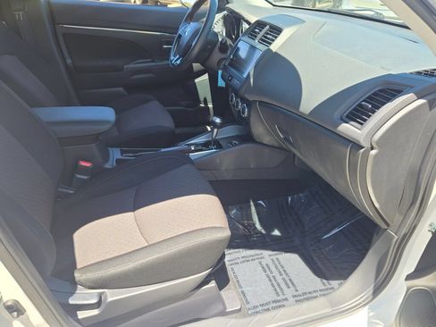 Used 2019 Mitsubishi Outlander Sport AWD image 4