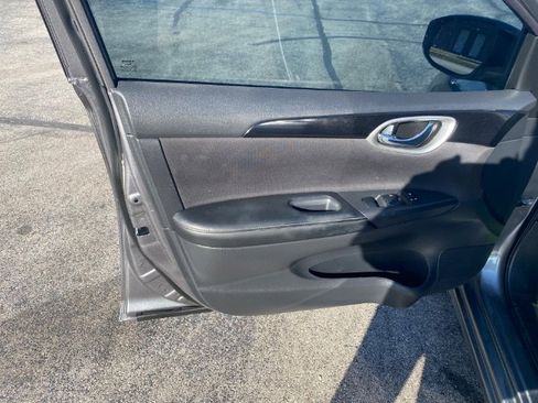 Used 2019 Nissan Sentra SV image 10