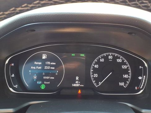 Used 2018 Honda Accord Touring image 19