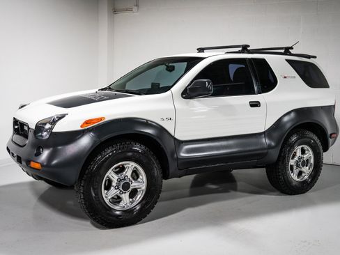 Used 1999 Isuzu VehiCROSS AWD/4WD image 7