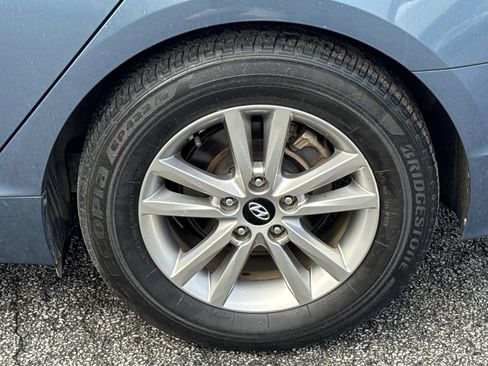 Used 2015 Hyundai Sonata SE image 19