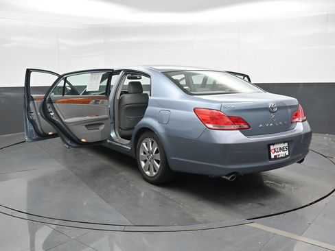Used 2007 Toyota Avalon Touring FWD image 45