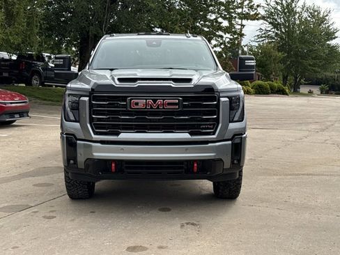 New 2026 GMC Sierra 2500 AT4 w/ AT4 Premium Plus Package AWD/4WD image 11